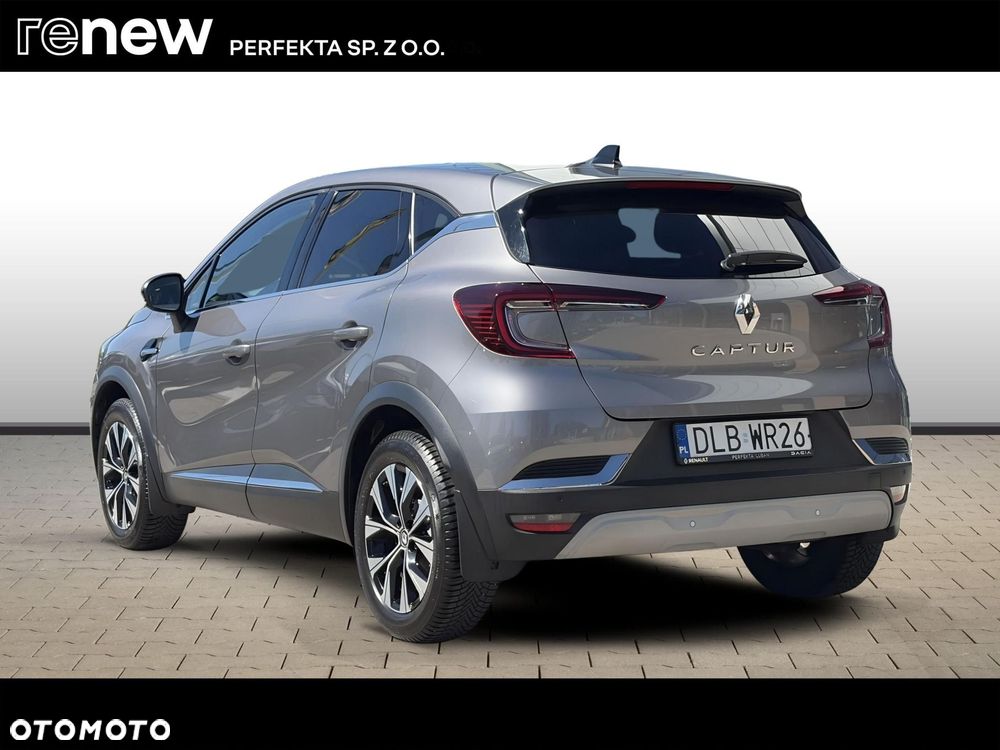 Renault Captur - 3