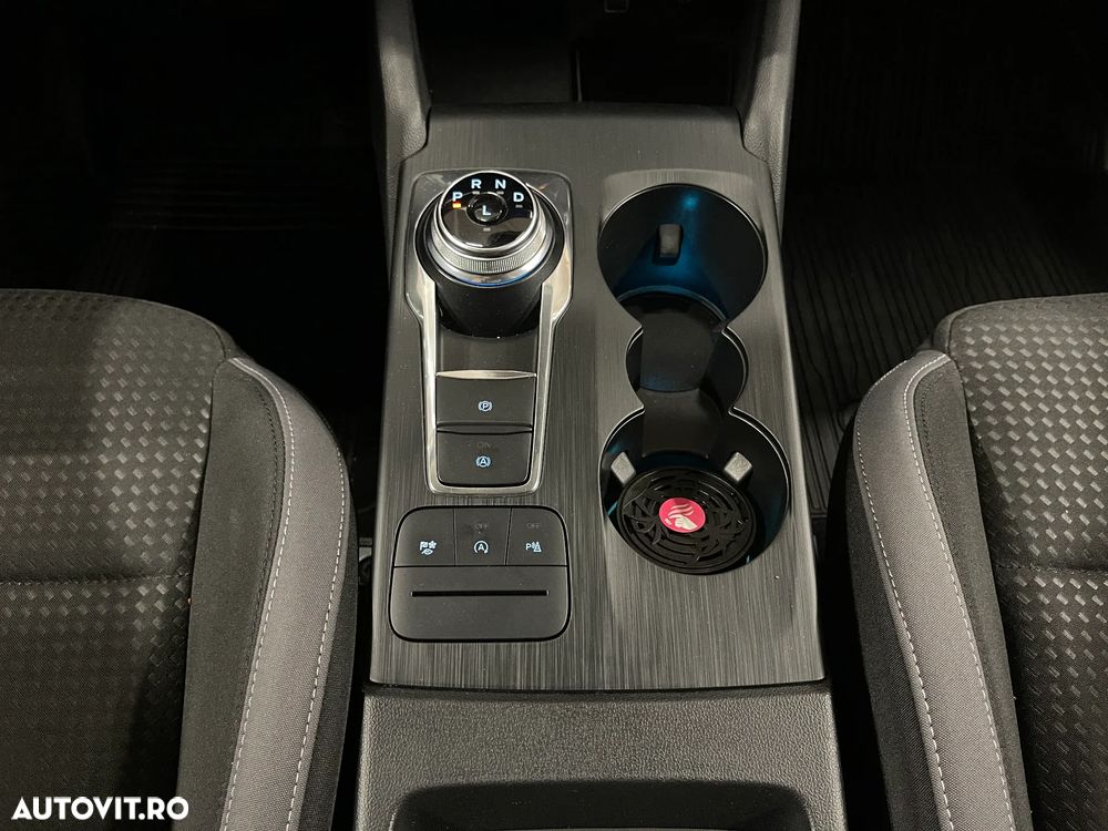 Ford Focus 1.5 EcoBlue Connected - 21