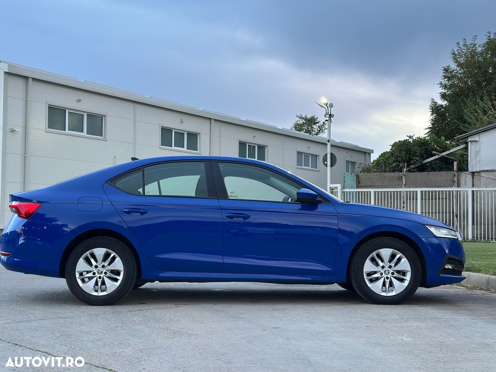 Skoda Octavia 2021 photo 5
