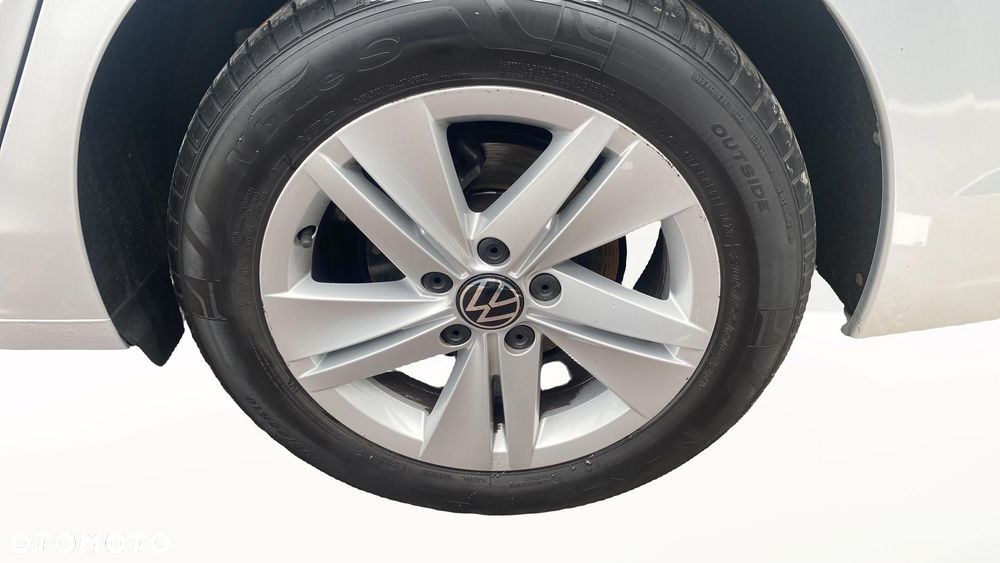 Volkswagen Golf 2.0 TDI Life - 14