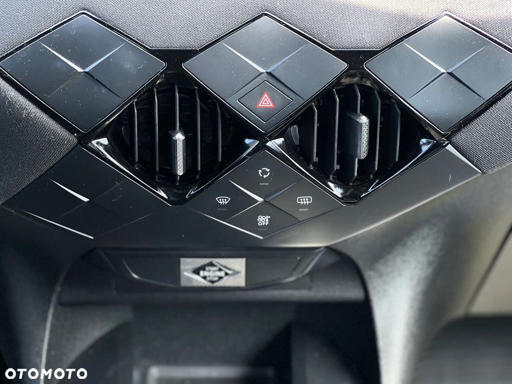 DS Automobiles DS 3 Crossback - 18