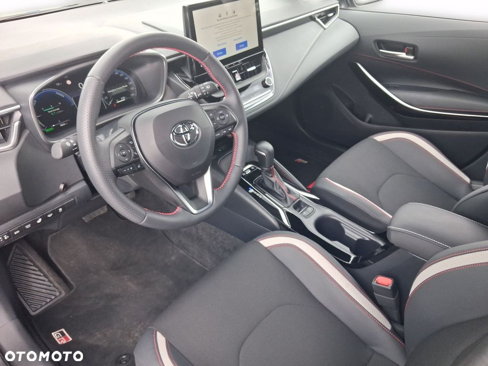 Toyota Corolla - 10
