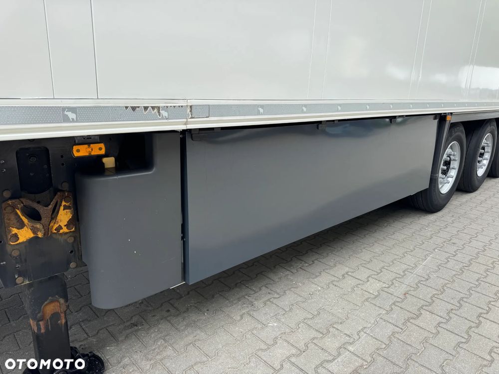 Schmitz Cargobull Chłodnia,Doppelstock, Carrier Vector 1550, Winda ZEPRO - 24