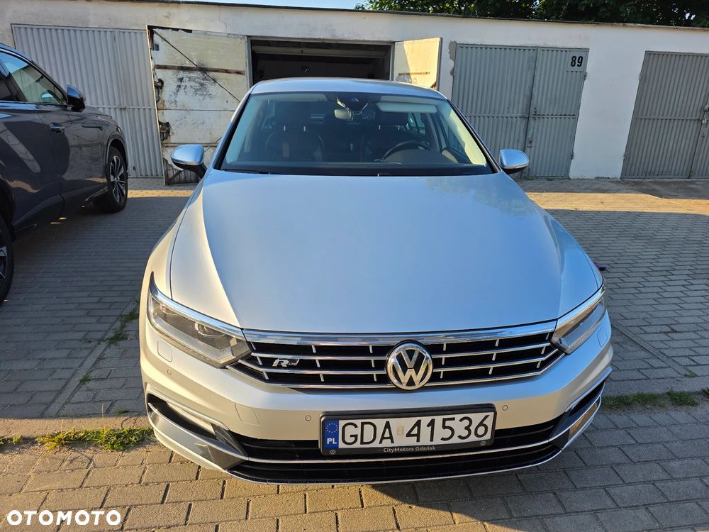 Volkswagen Passat 2.0 TSI 4Mot Highline DSG - 1