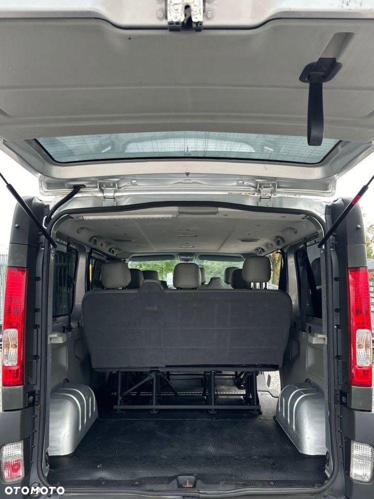 Renault Trafic - 31