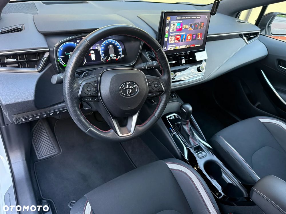 Toyota Corolla 2.0 Hybrid GR Sport Dynamic - 30