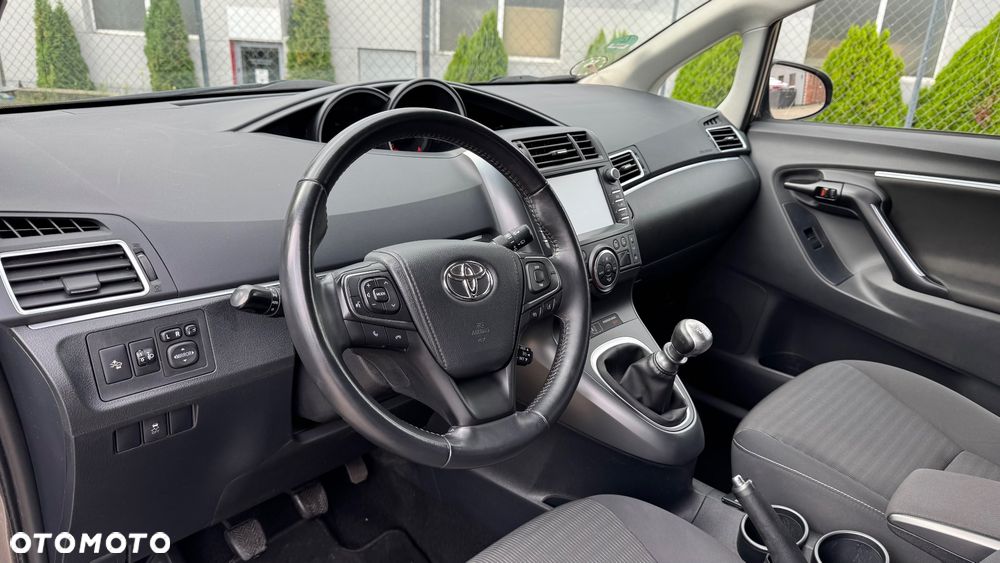 Toyota Verso 1.8 7-Sitzer Executive - 29