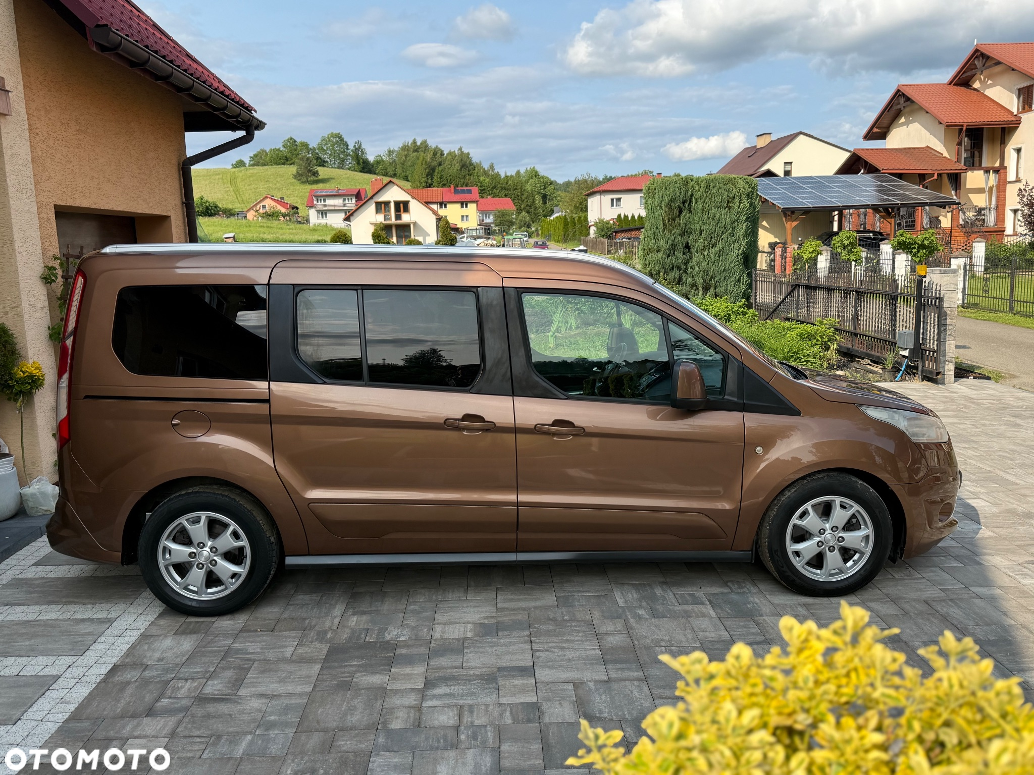 Ford Tourneo Connect 1.6 TDCi Titanium - 16