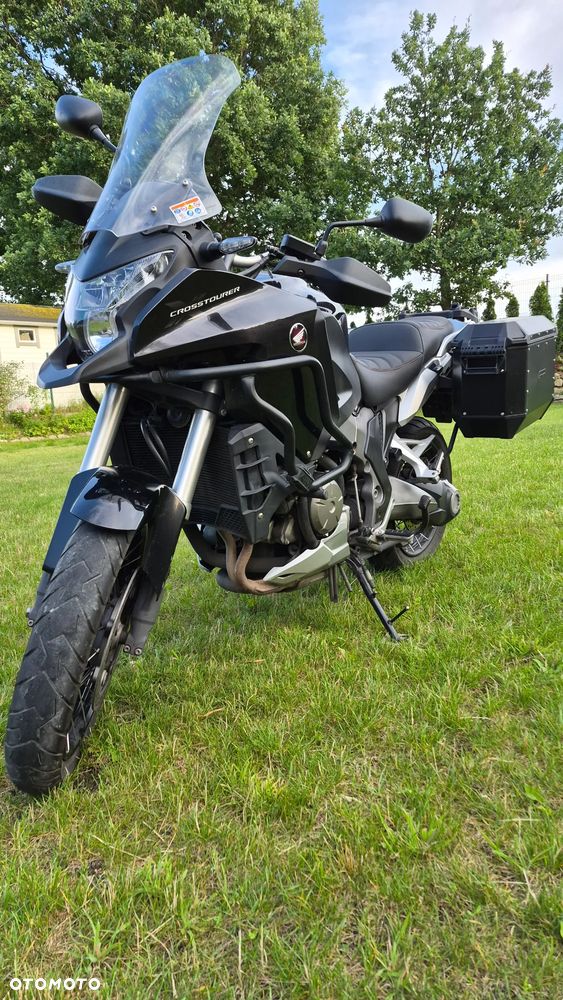 Honda VFR - 2