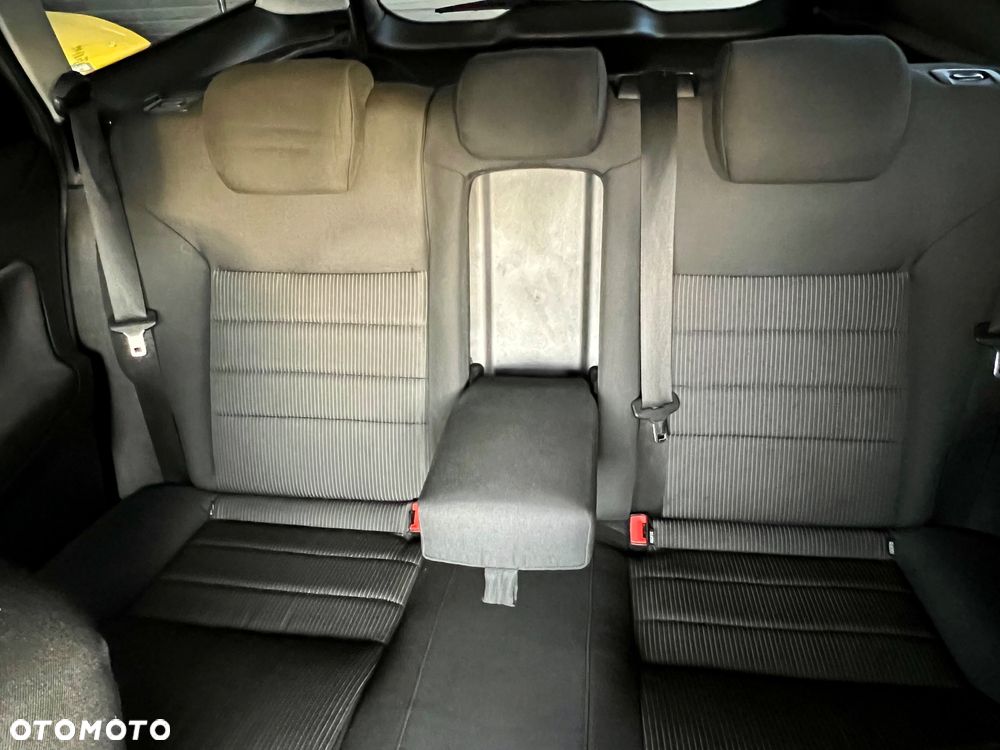 Ford Mondeo - 27