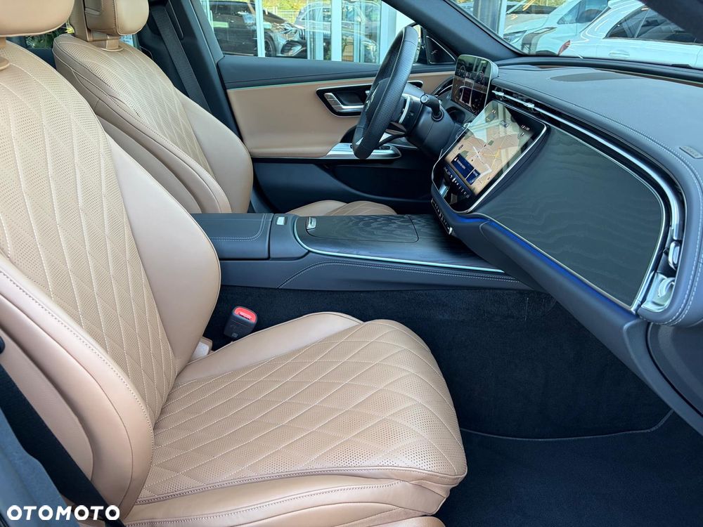 Mercedes-Benz Klasa E 300 de PHEV 4-Matic AMG 9G-Tronic - 24