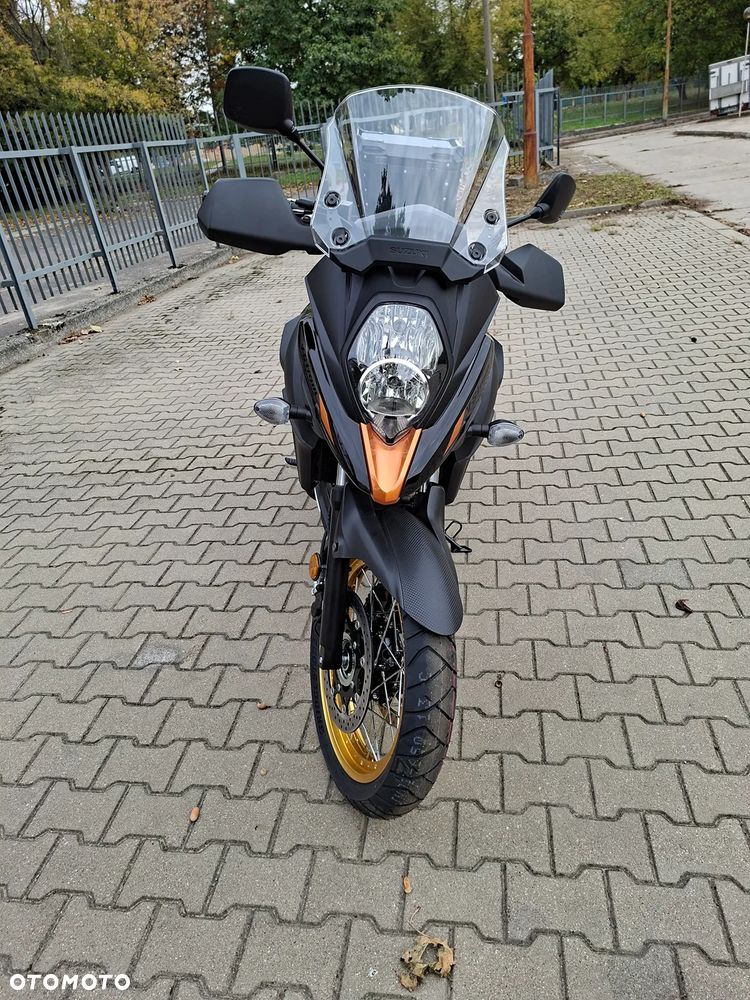 Suzuki V-STROM - 6