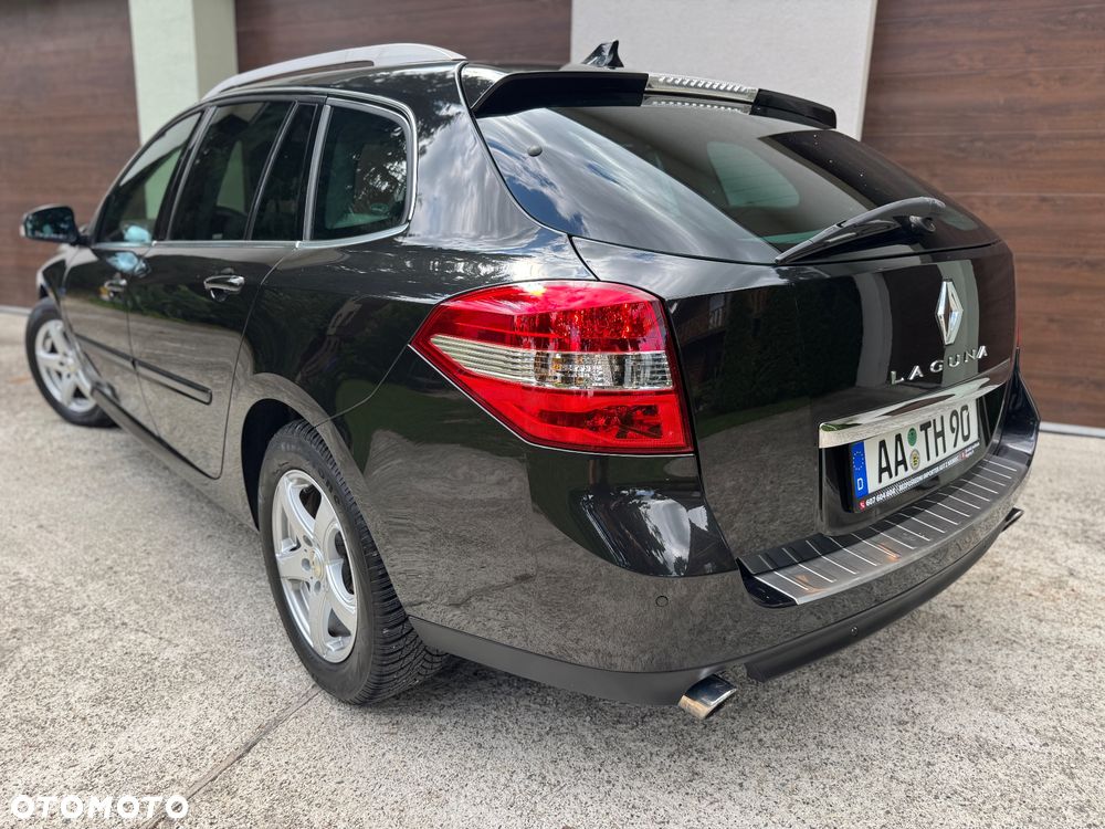Renault Laguna 2.0 16V Turbo Initiale - 9