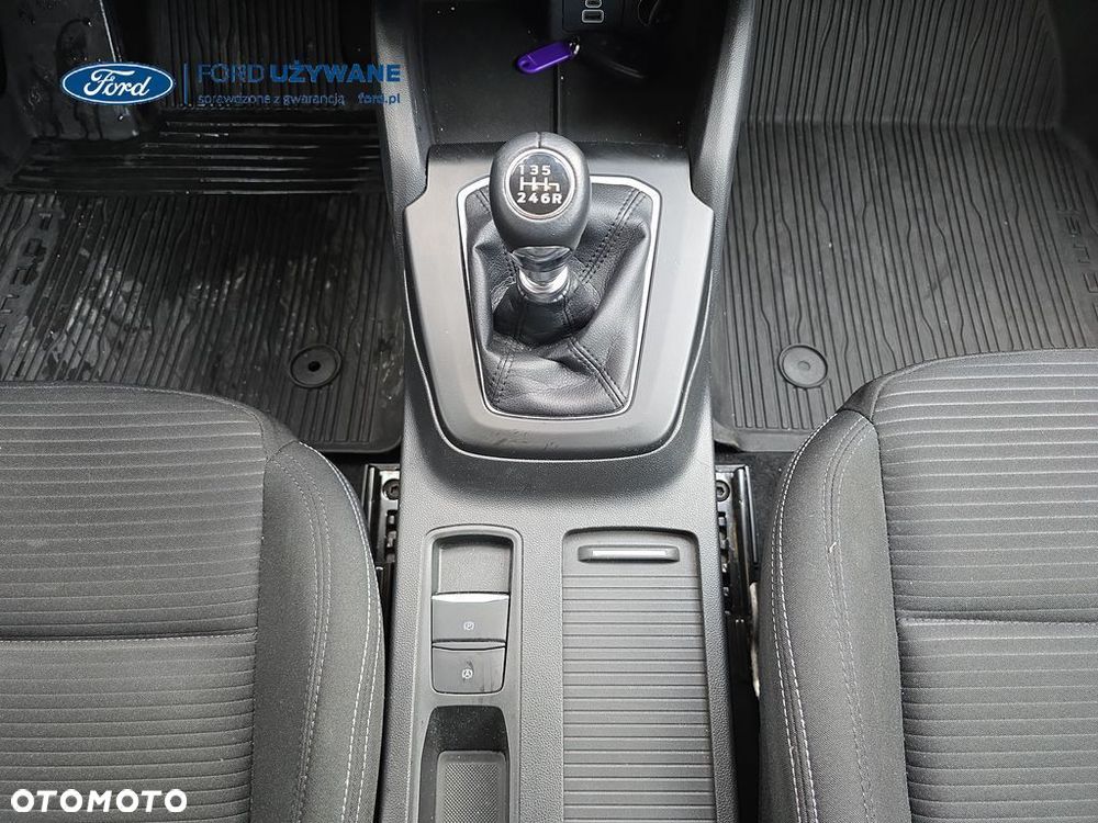 Ford Focus - 19