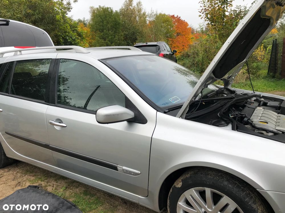 Renault Laguna - 4