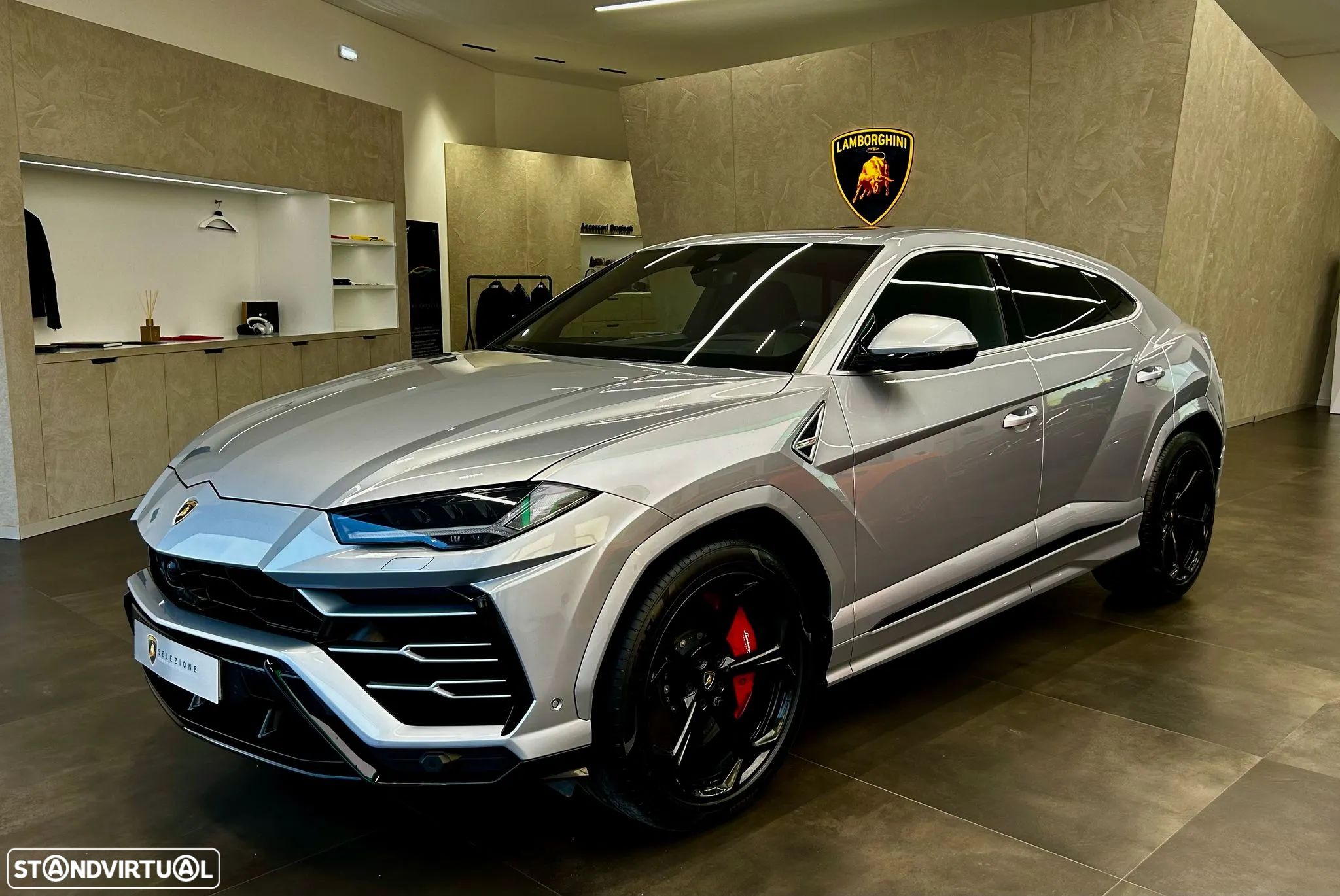 Lamborghini Urus 4.0 V8 - 1