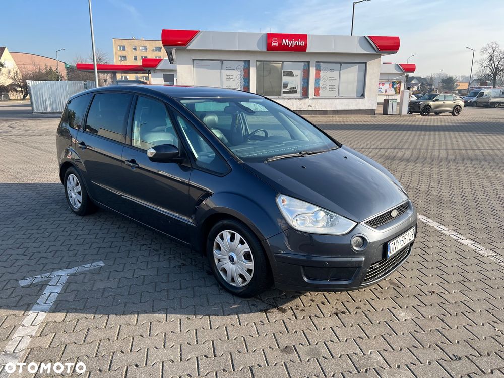 Ford S-Max 2.0 TDCi DPF Titanium - 1