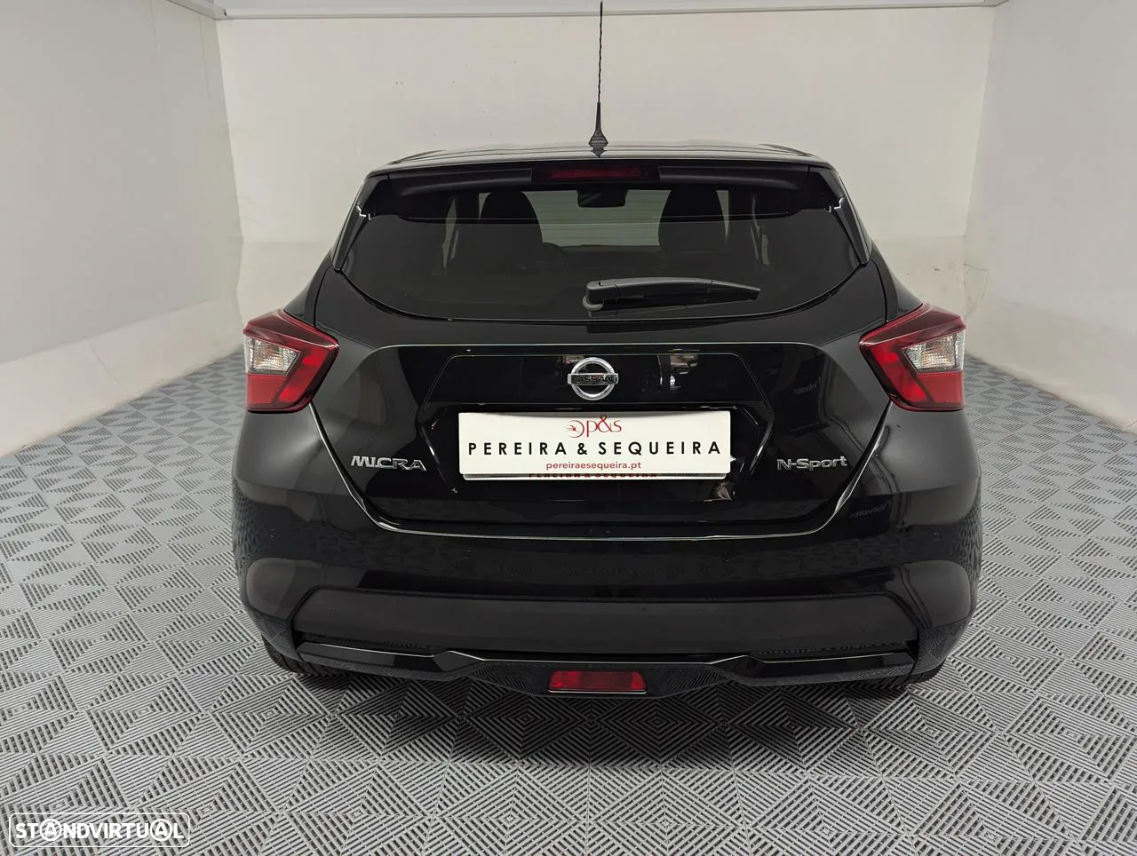 Nissan Micra 1.0 IG-T N-Design Black P.Navi - 8