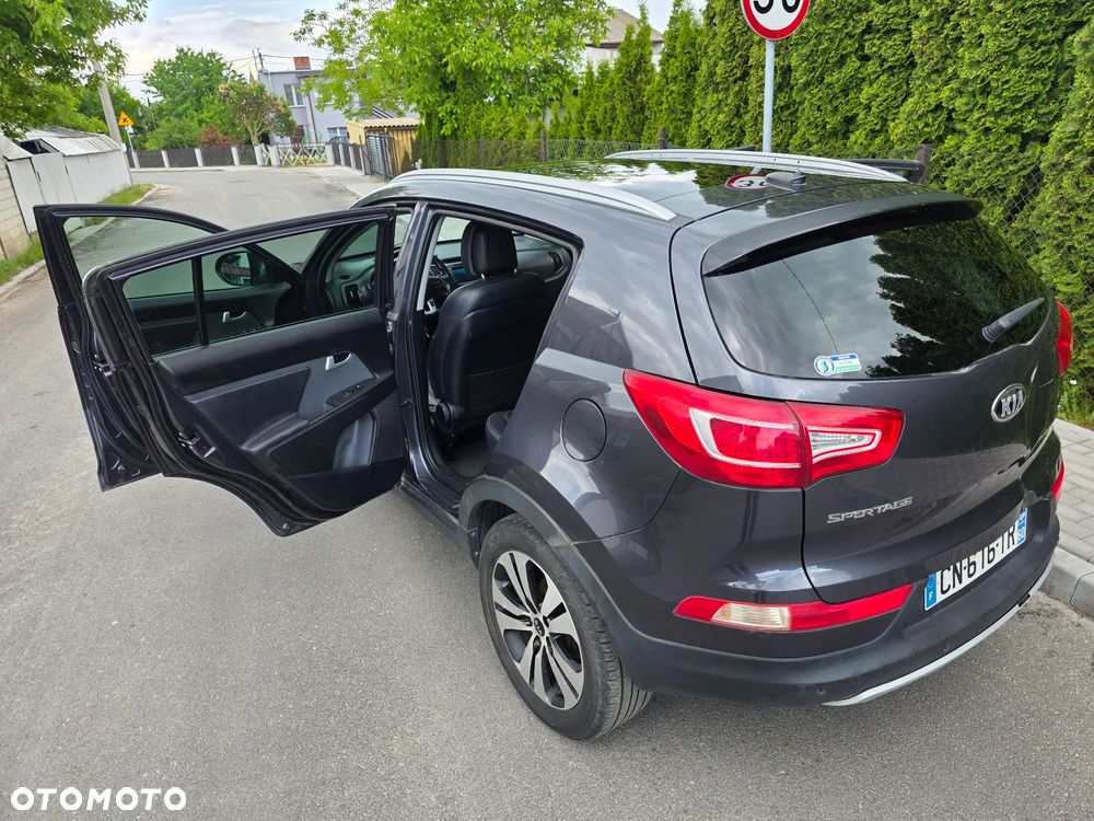 Kia Sportage 2,0 CRDI AWD Vision - 19