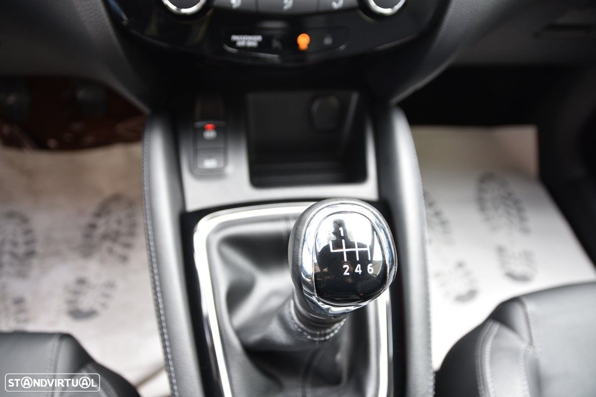 Nissan Qashqai 1.5 dCi Tekna - 17