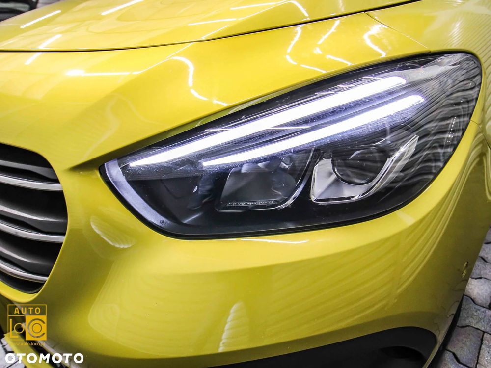 Mercedes-Benz Klasa T 180 d Progressive - 35