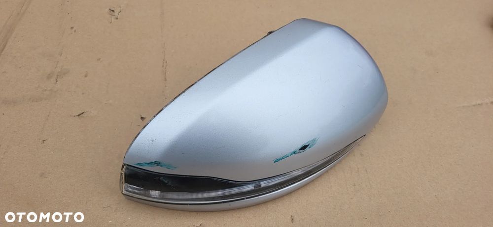 OBUDOWA LUSTERKA PRAWA MERCEDES E KLASA 213 0998108200 - 4