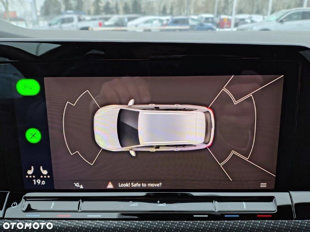 Volkswagen Golf Variant - 19