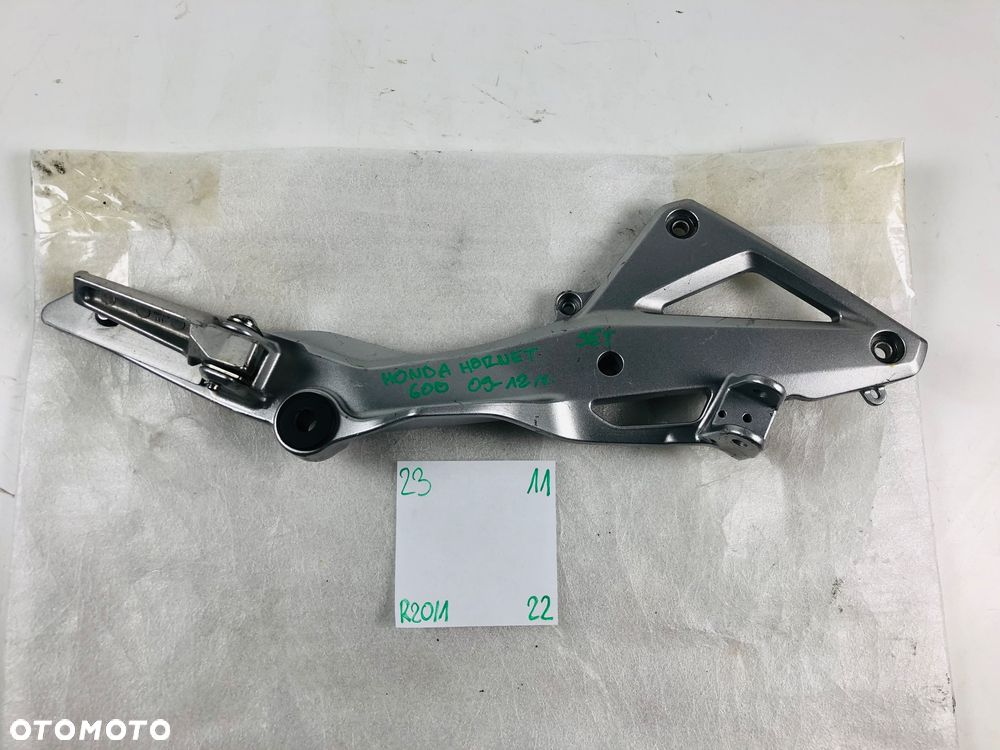 Honda Hornet 600 09-12 set podnóżek prawy - 1