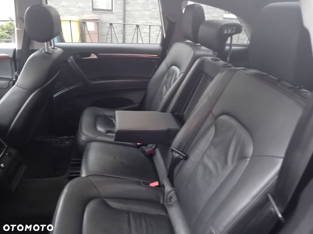 Audi Q7 55 TFSI quattro tiptronic - 4