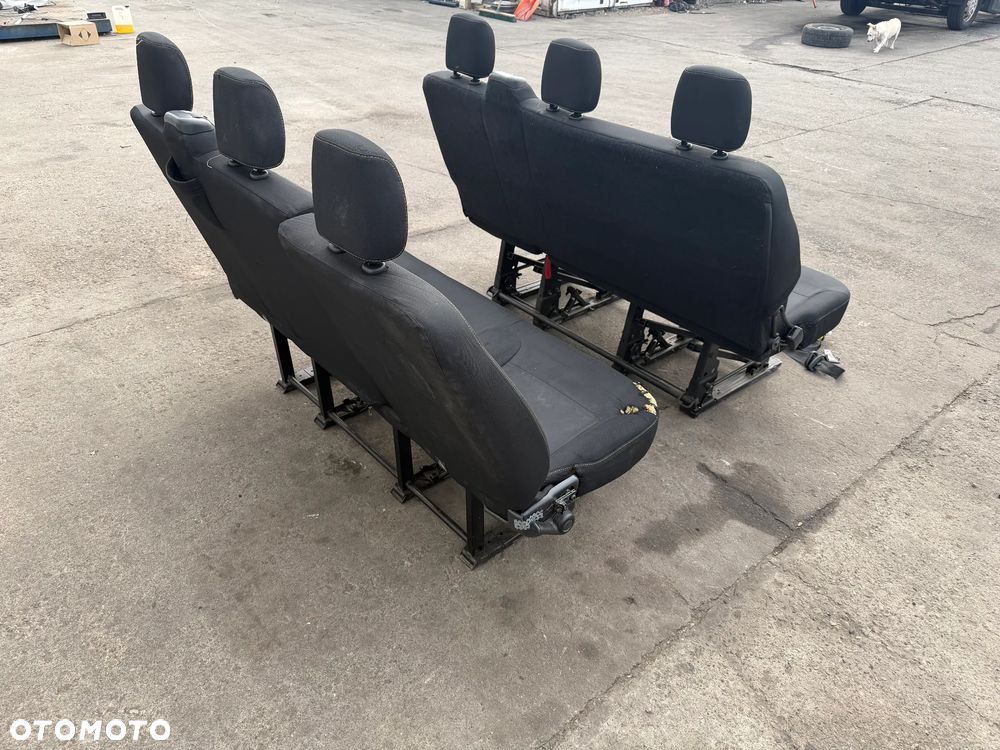 Trafic III Vivaro B 1,6 DCI 14-20r  fotele kanapy 6 os -dwie ławki - 6