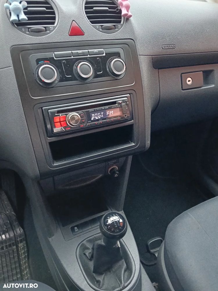 Volkswagen Caddy 1.6 TDI Comfortline - 10