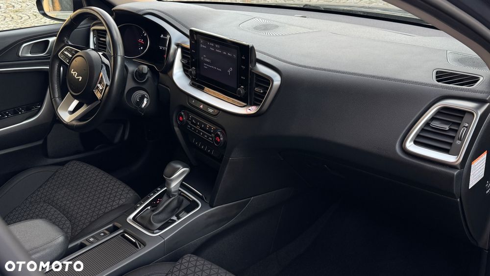 Kia Ceed - 17
