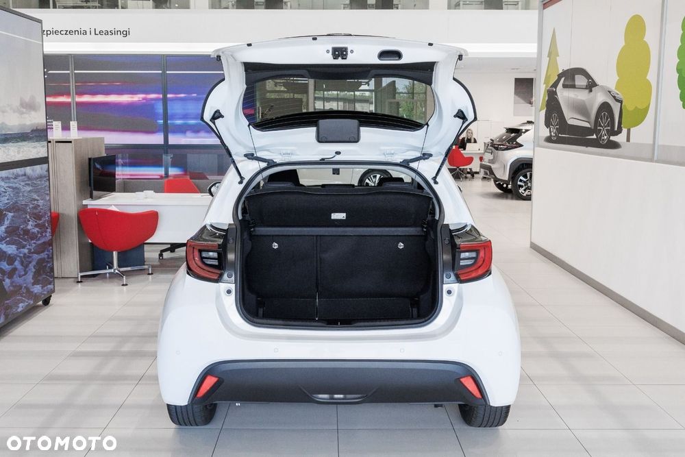 Toyota Yaris - 13