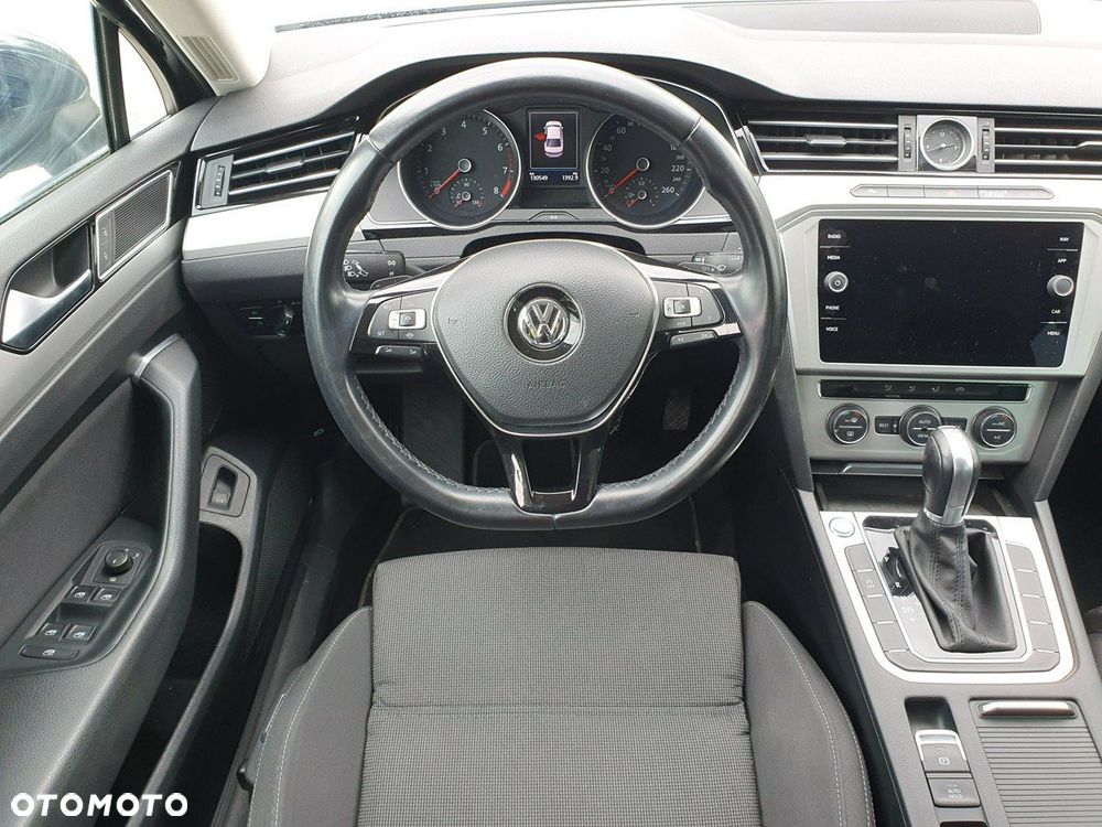 Volkswagen Passat 1.5 TSI EVO Comfortline DSG - 11
