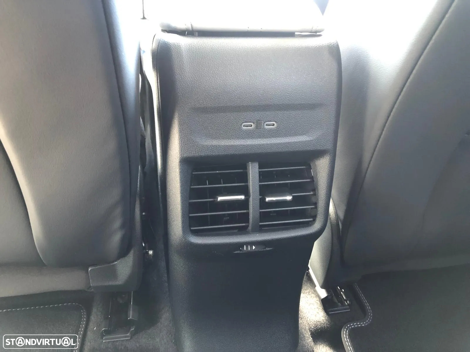 Ford Explorer 77 kWh Premium - 12