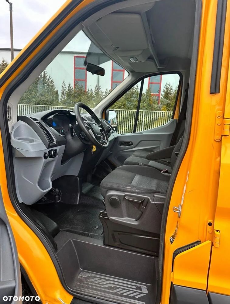 Ford TRANSIT - 12