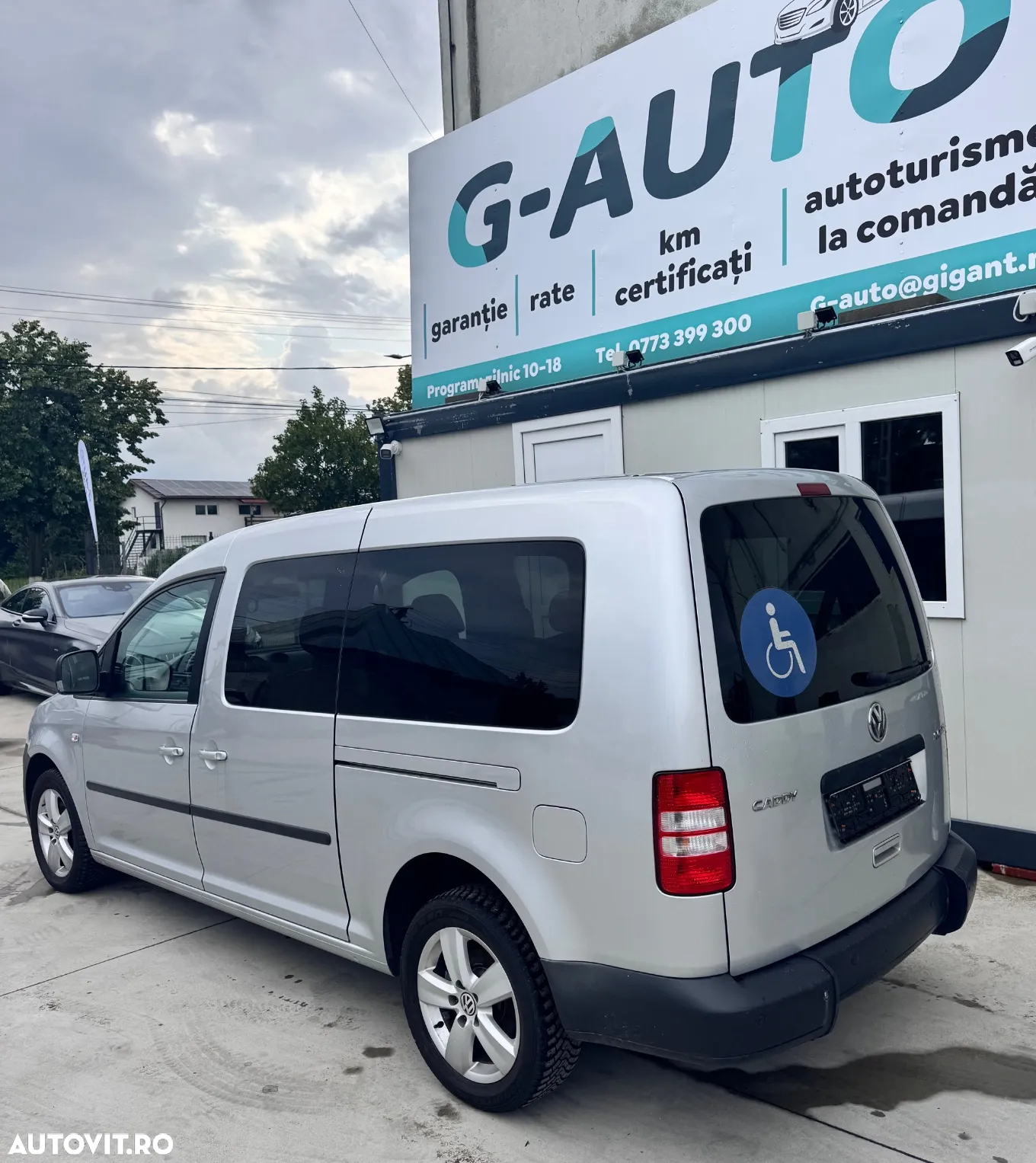 Volkswagen Caddy Maxi 2.0 TDI Comfortline DSG - 16