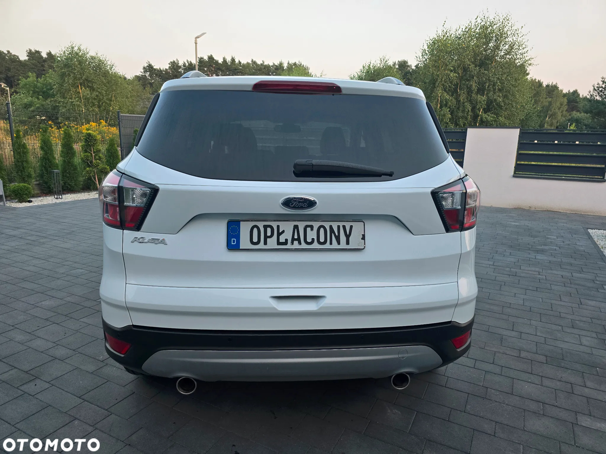 Ford Kuga 2.0 TDCi FWD Titanium - 11