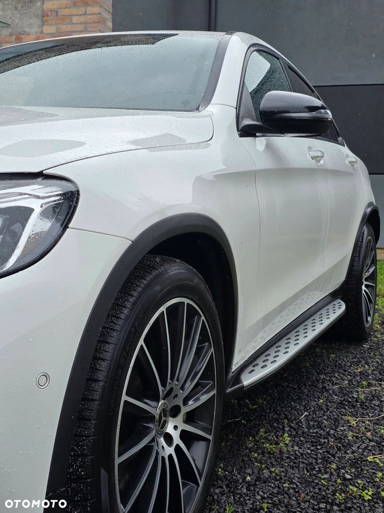 Mercedes-Benz GLC 250 4-Matic - 4