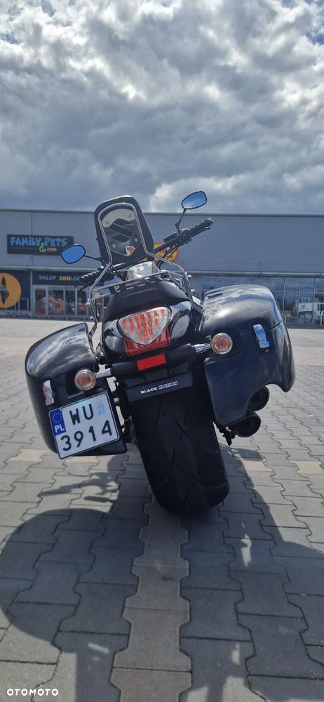 Suzuki Boulevard - 4