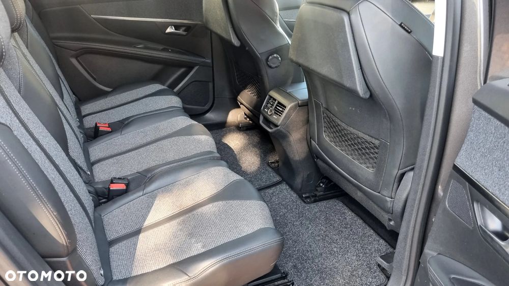 Peugeot 5008 BlueHDi 180 EAT8 Allure Pack - 14