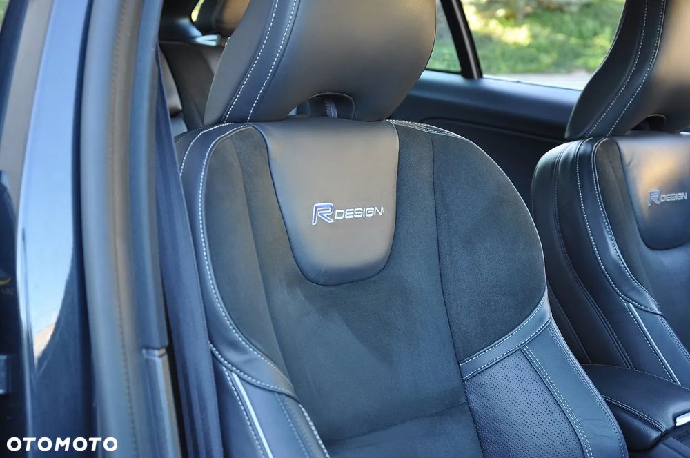 Volvo V60 D4 Geartronic RDesign - 23