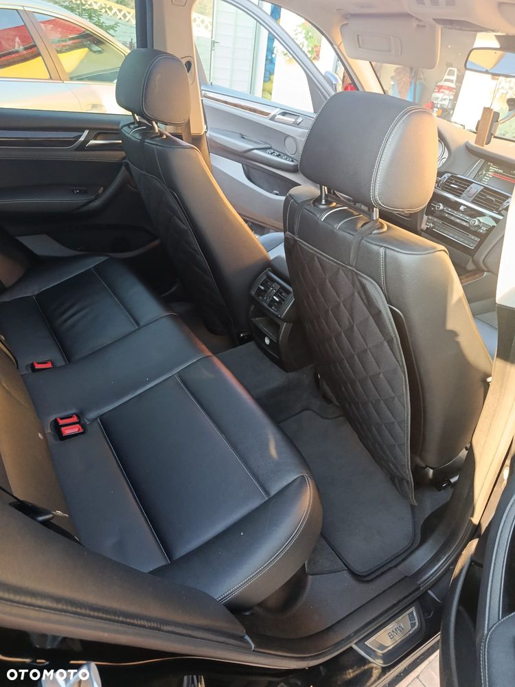 BMW X3 xDrive20d Advantage - 8