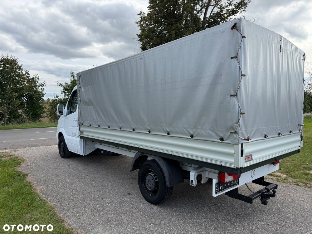 Mercedes-Benz Sprinter - 7