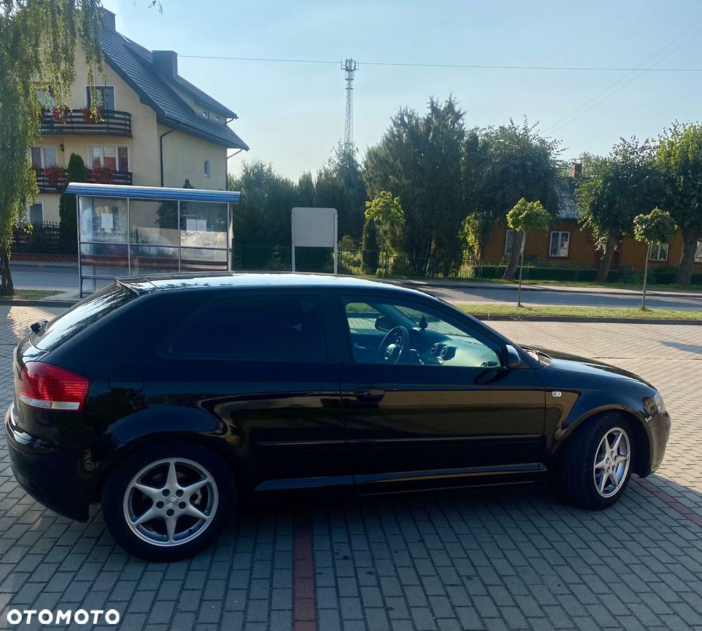 Audi A3 1.6 Ambiente - 7