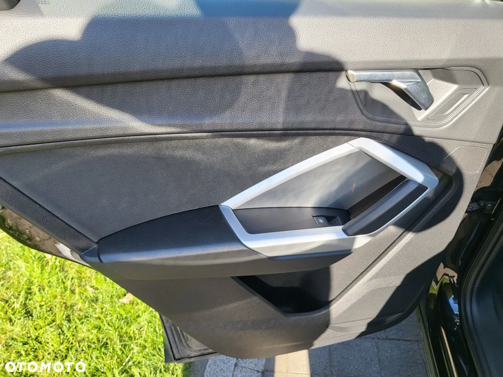 Audi Q3 35 TFSI mHEV S tronic - 24