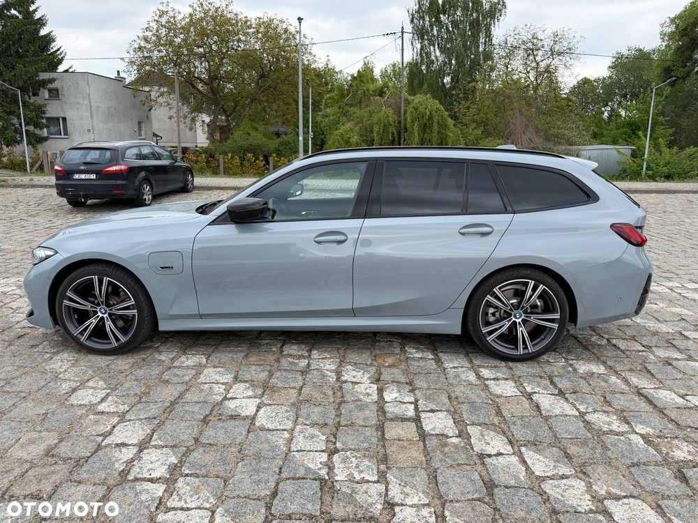 BMW Seria 3 330e PHEV xDrive M Sport - 8