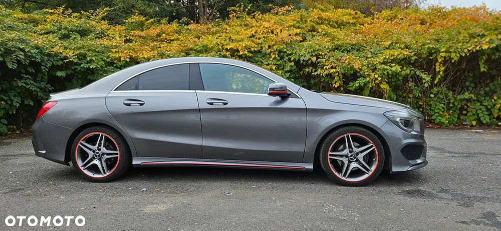 Mercedes-Benz CLA 200 AMG Line - 5