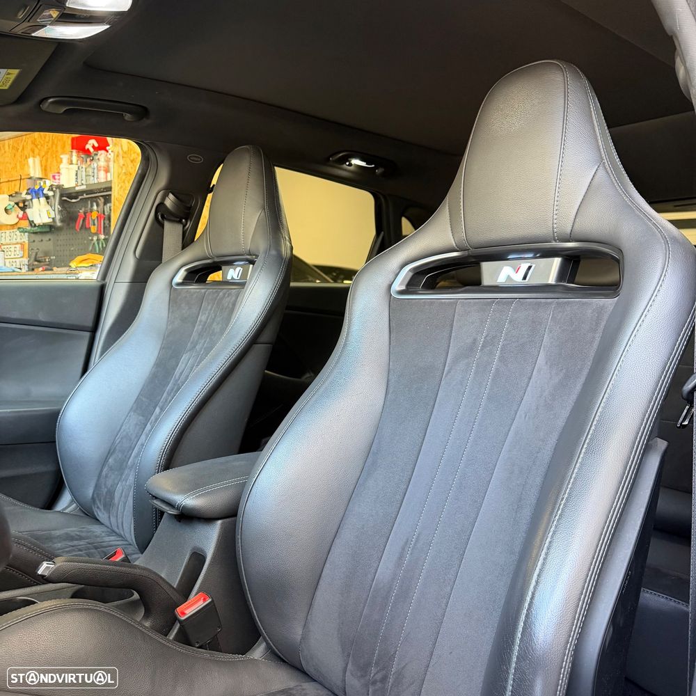 Hyundai i30 N 2.0 T-GDi Pack Performance 8DCT - 12