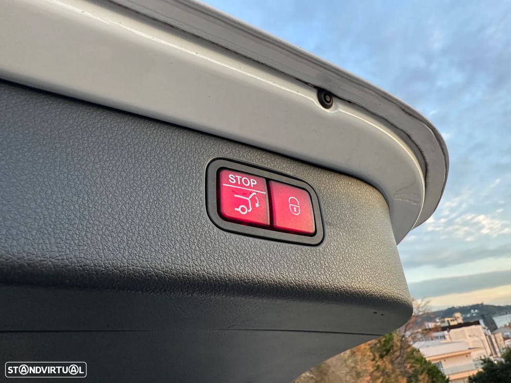 Mercedes-Benz C 220 d AMG Line - 12